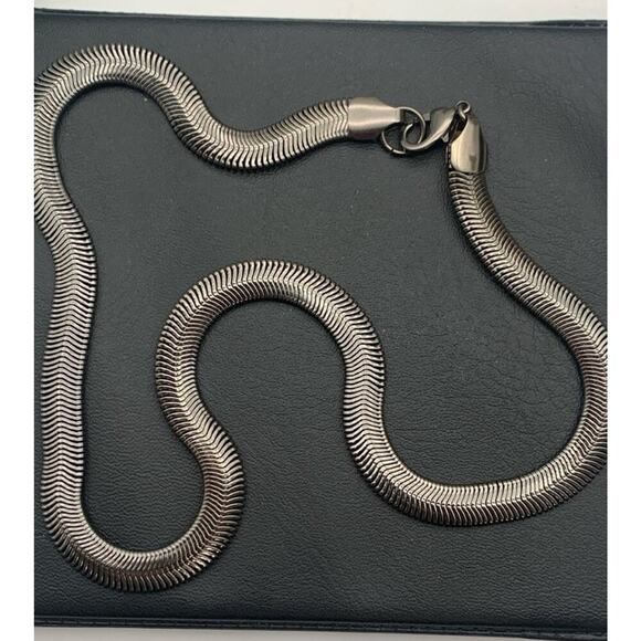 Gun Metal Snake Chain Necklace - Picture 1 of 4